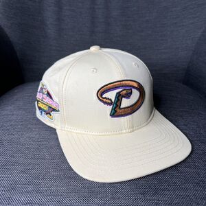 Arizona Diamondbacks MLB 2001 World Series Pro Standard SnapBack Hat Cooperstown